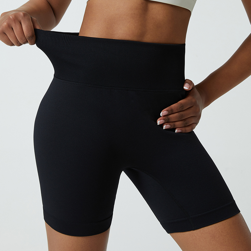 Pantalones cortos de yoga transpirables con tela que absorbe la humedad