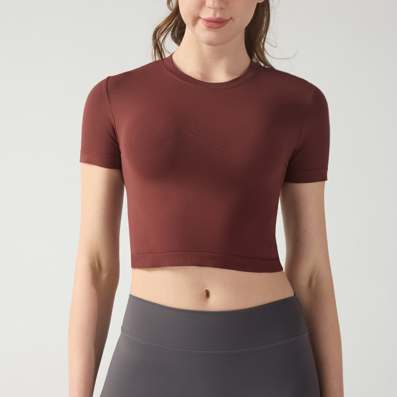Mangas cortas deportivas Comfort Fit con cuello redondo